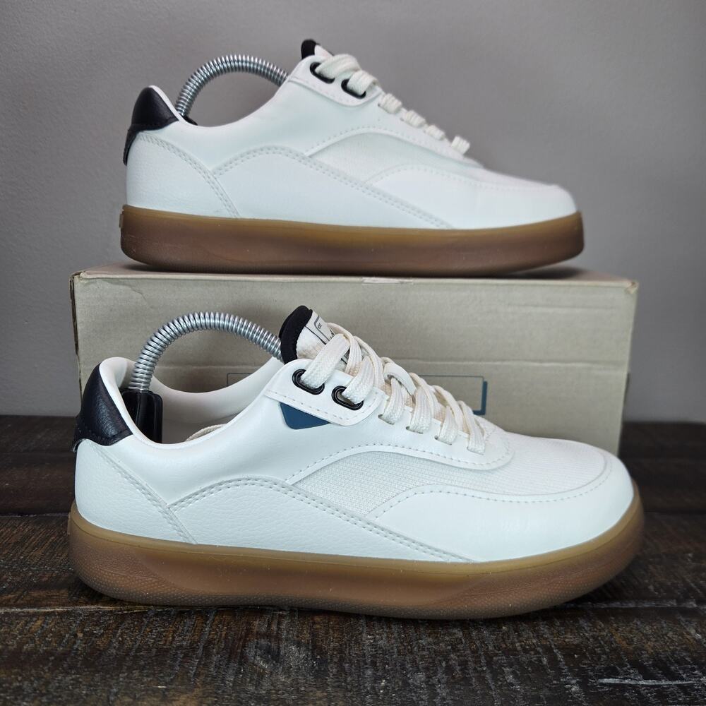 Vessi Courtside Classic Womens Size 6 Waterproof Shoes Casual Off White Black